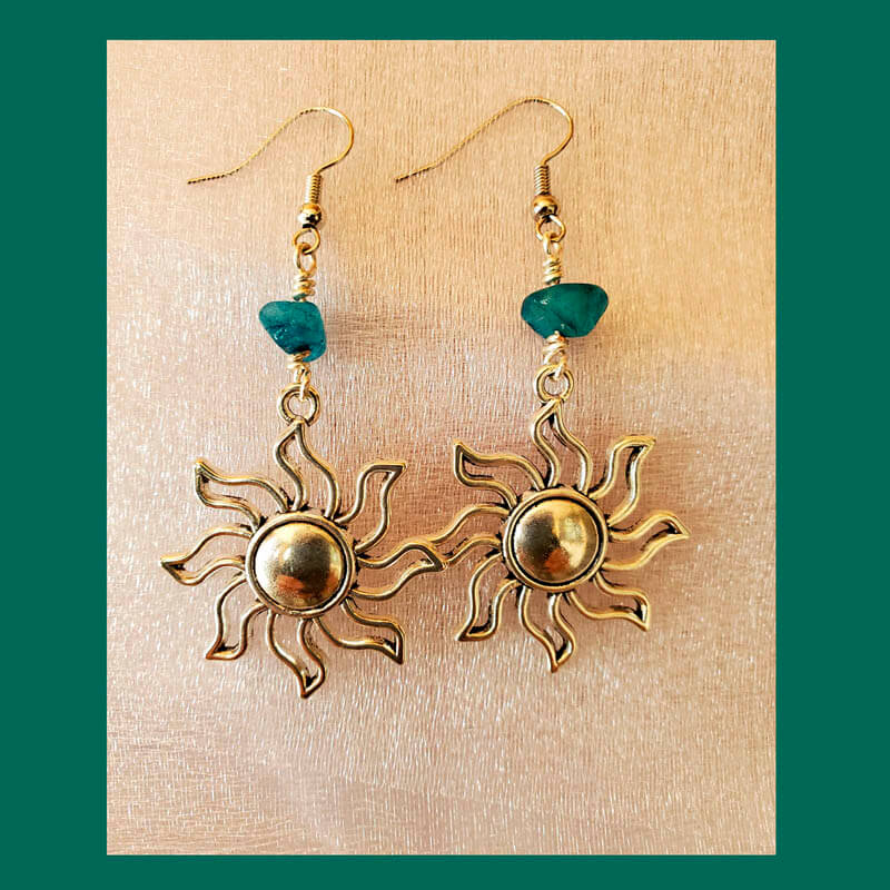 Dangle sunflower earrings.
